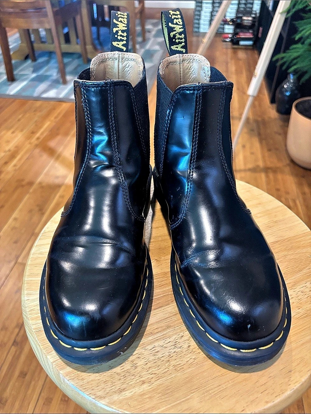 Dr. Martens 2976 Chelsea Ankle Boots Black US 7